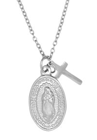 Sølvkjede med en oval medaljong med relieff av en figur og teksten "Nuestra Señora de Guadalupe," sammen med et lite kors.