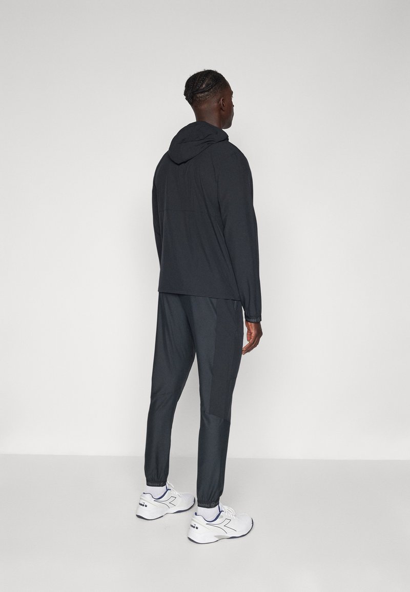 Chemise SERGIO TACCHINI Noir - Taille L - Occasion Très Bon état (comme Neuf)