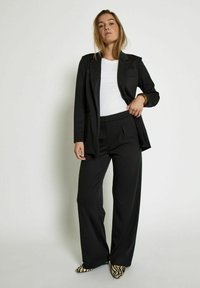 Desires Blejzr - black