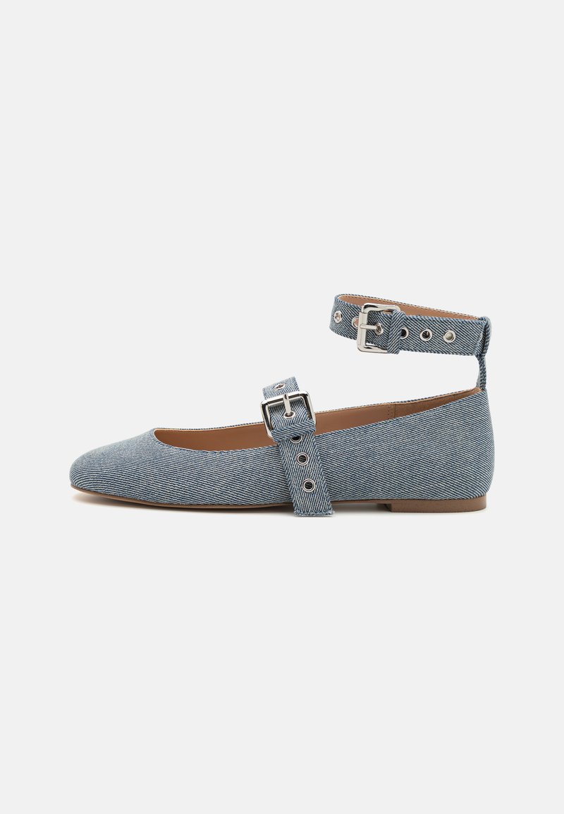 Steve Madden MACBETH - Ballerina med reim - blue denim