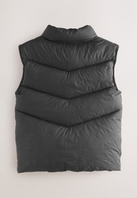 Czarna pikowana bezrękawnik puchowy z wysokim kołnierzem i subtelnym wyszywanym napisem „BAKER by Ted Baker” na plecach.