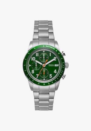 Montre chronographe Fossil en acier inoxydable avec cadran vert, index argentés, aiguille des secondes orange, trois sous-cadrans et affichage de la date à 3 heures.