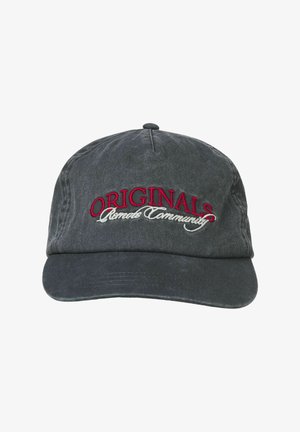 Casquette de baseball en coton gris avec une visière courbée, arborant un texte brodé en rouge "ORIGINALS" et "Remote Community".