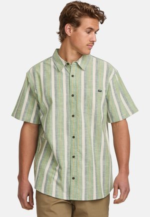 ALL DAY MIT KURZEN ÄRMELN - Shirt - mos