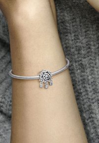Pandora ICY SNOWFLAKE DROP - Talizman - silver coloured