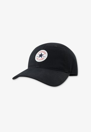 Fekete baseballsapka pamutból, ívelt karimával, rajta kör alakú fehér folt csillaggal és piros felirattal.