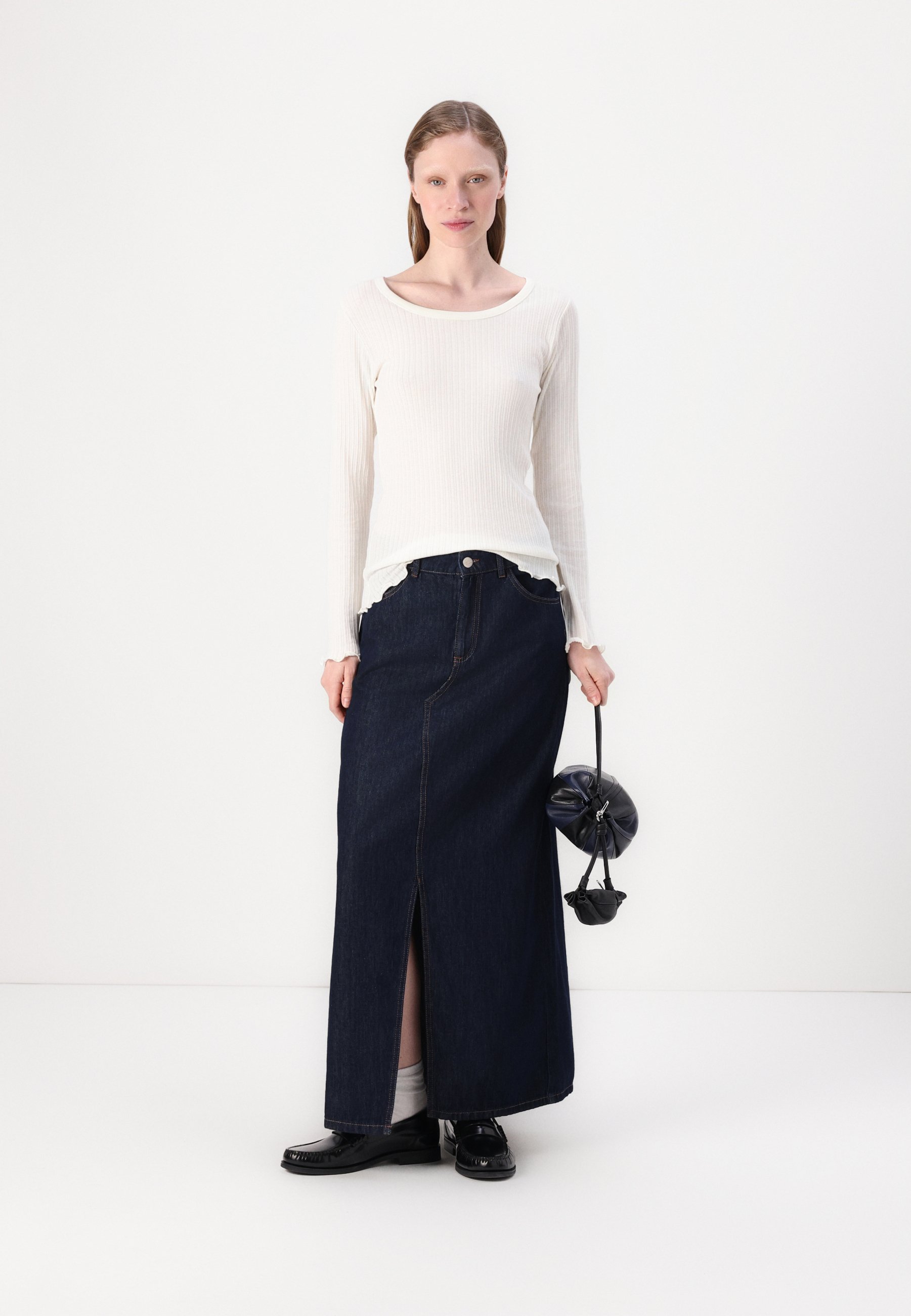 売れ筋商品|||マッズ ノーガード Tシャツ レディース トップス POINTELLA TROJA TEE - Long sleeved top - vanilla ice Pointella Troja Tee LS, Vanilla Ice – MADS NØRGAARD - COPENHAGEN