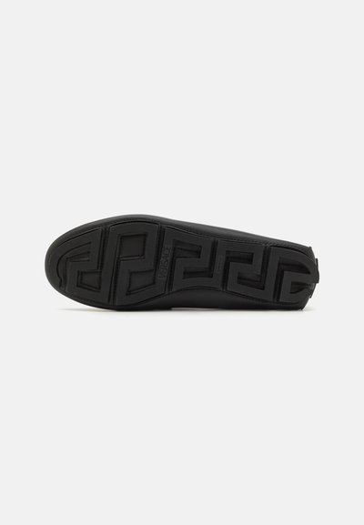 Versace DRIVER - Mocassins - black/gold