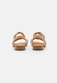 gabor peanut sandals