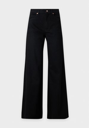BOSS, Coupe large - black