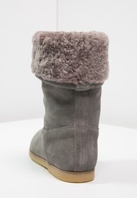 KMB Botas para la nieve - light grey