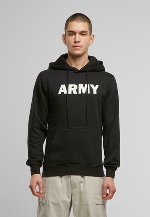 Schwarzer Hoodie aus Baumwolle mit dem Aufdruck "ARMY" in großen weißen Buchstaben. Verfügt über eine Kängurutasche und eine verstellbare Kapuze mit Kordelzug.