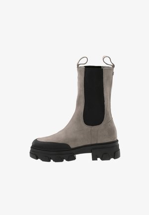 Boots - taupe