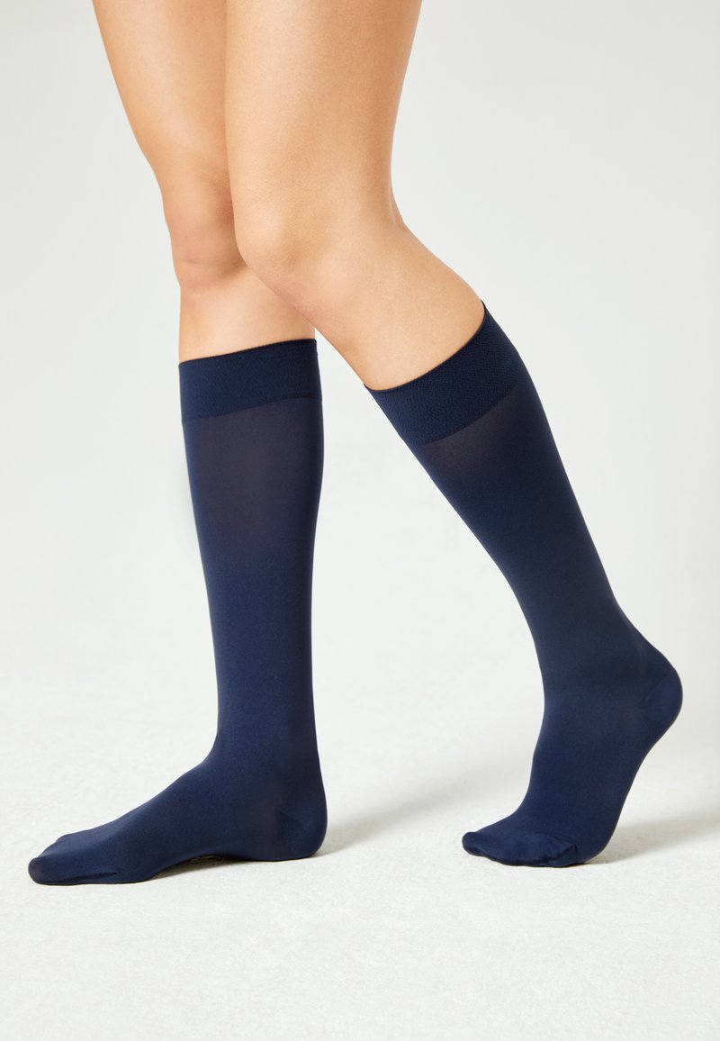 Feines für die Beine | item m6 invisible stripes 1200px