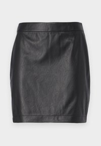 Svartläder mini kjol med en slät textur och en figursydd design. Har ett smalt midjeband och en ren, sömlös fåll.