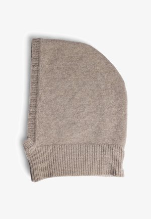 Beige gebreide bivakmuts met geribbelde randen, ontworpen om hoofd en nek te bedekken voor warmte.