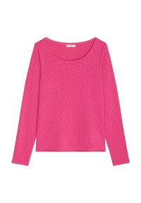 Ljusröd långärmad skjorta med rund halsringning, utlagd platt mot en vit bakgrund.