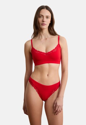 SANS ARMATURE PURE SOFT - Brassière - rouge