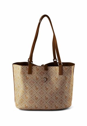 Beige en bruin patroon draagtas met lange bruine handgrepen en een klein metalen embleem van een paard met ruiter in het midden vooraan.