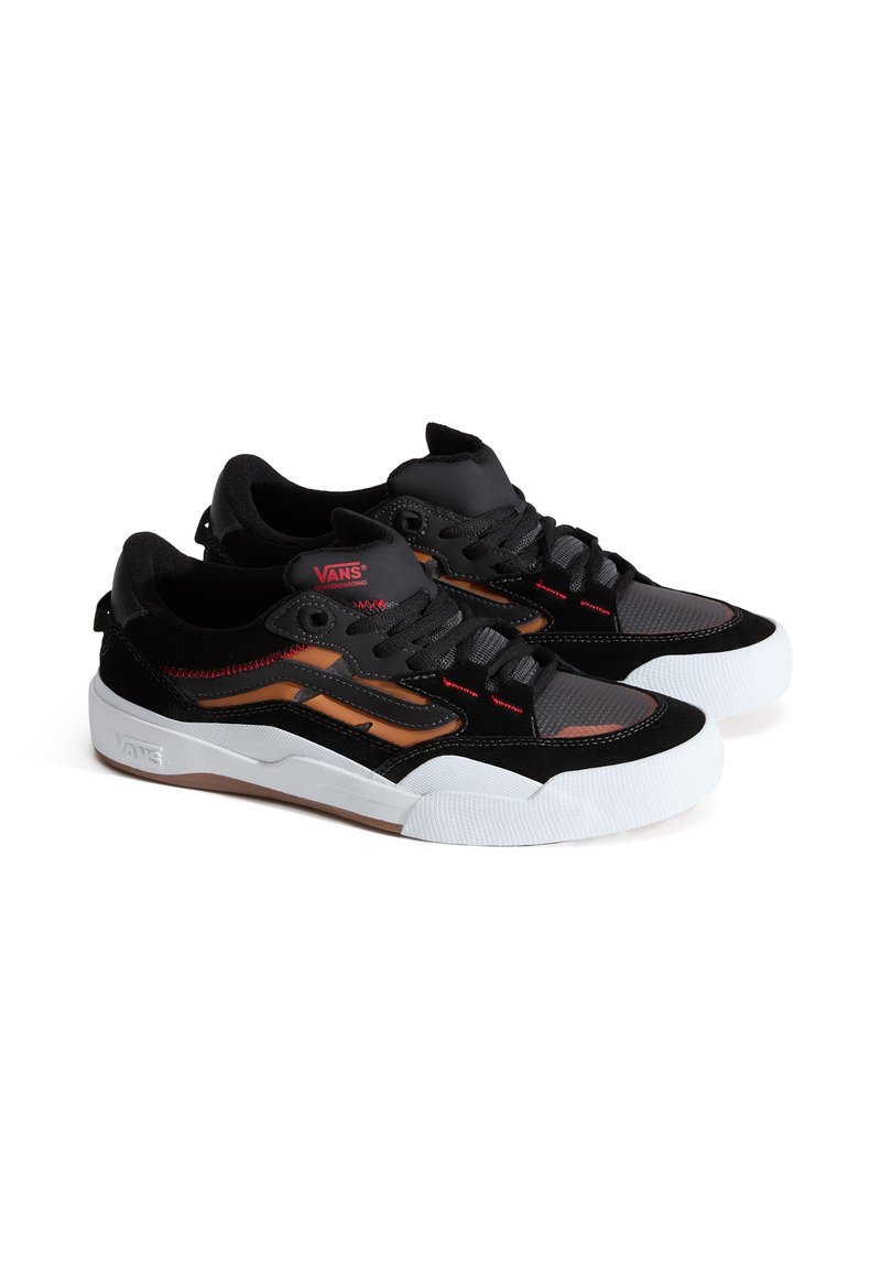 Vans Skateboardové boty - black