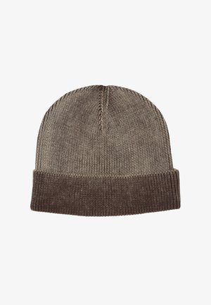 Gorro de punto en tonos marrones. Presenta un puño doblado y un patrón texturizado con una parte superior suave. Hecho de material blando y elástico.