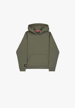Sweatshirt verde-oliva com um bolso frontal, capuz com cordão e punhos canelados. Feita de tecido macio, apresentando um pequeno distintivo no acabamento.
