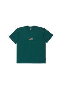 Camiseta de algodón de manga corta en color verde oscuro con un pequeño gráfico naranja de una montaña en el pecho. Corte clásico con escote redondo.