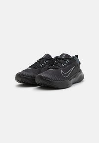 Nike Performance JUNIPER 2 GTX - Bėgimo bateliai, skirti nelygiam paviršiui - black/cool grey/anthracite
