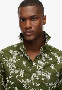 Superdry & Co LONG SLEEVE - Overhemd - olive blossom