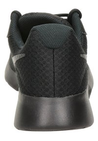 Nike SB NIKE TANJUN M2Z2 - Zapatillas - zwart
