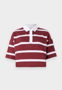 Κοντομάνικο πόλο μπλούζα σε μπορντώ με λευκές οριζόντιες ρίγες. Διαθέτει λευκό γιακά και κοντά μανίκια. Κατασκευασμένο από μαλακό βαμβακερό υλικό.