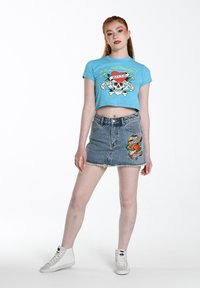 Ed Hardy LIFE BEFORE DROP  - Minihame - bleach