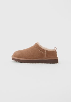 CLASSIC MICRO UNISEX - Papuče - rocky oak