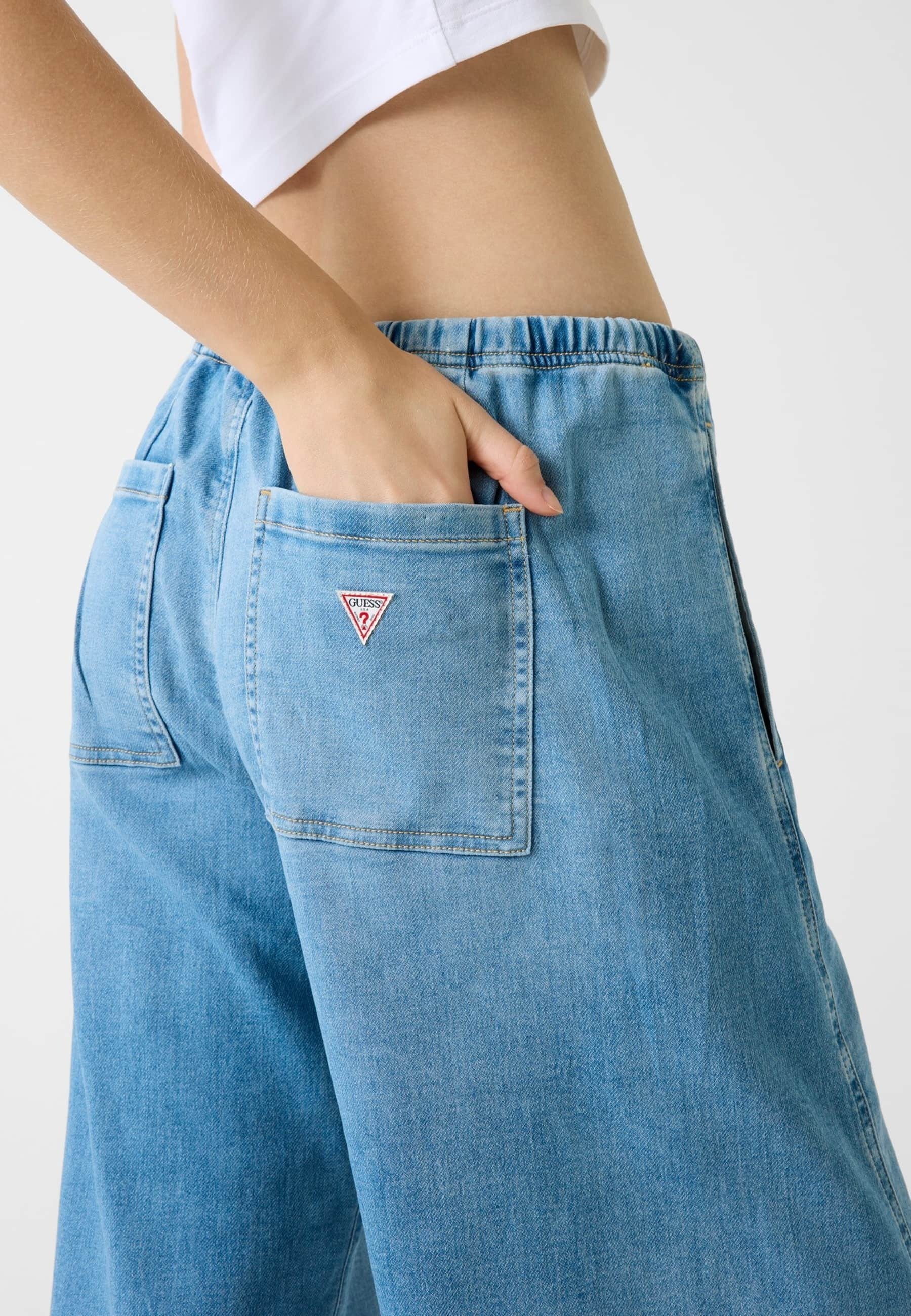 Guess Jeans LOW-RISE TWISTED EXTRAWIDE - Relaxed fit jeans - blau