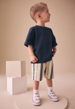 Next, REGULAR FIT - PULL ON JORTS SHORTS  . - Denimshorts - orange neutral stripe