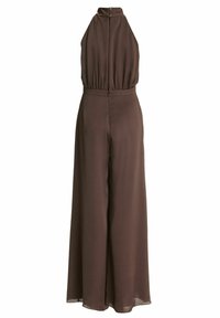 Combinaison marron sans manches avec un col haut, une taille froncée, un pantalon à jambes larges et une fermeture à boutons au dos.