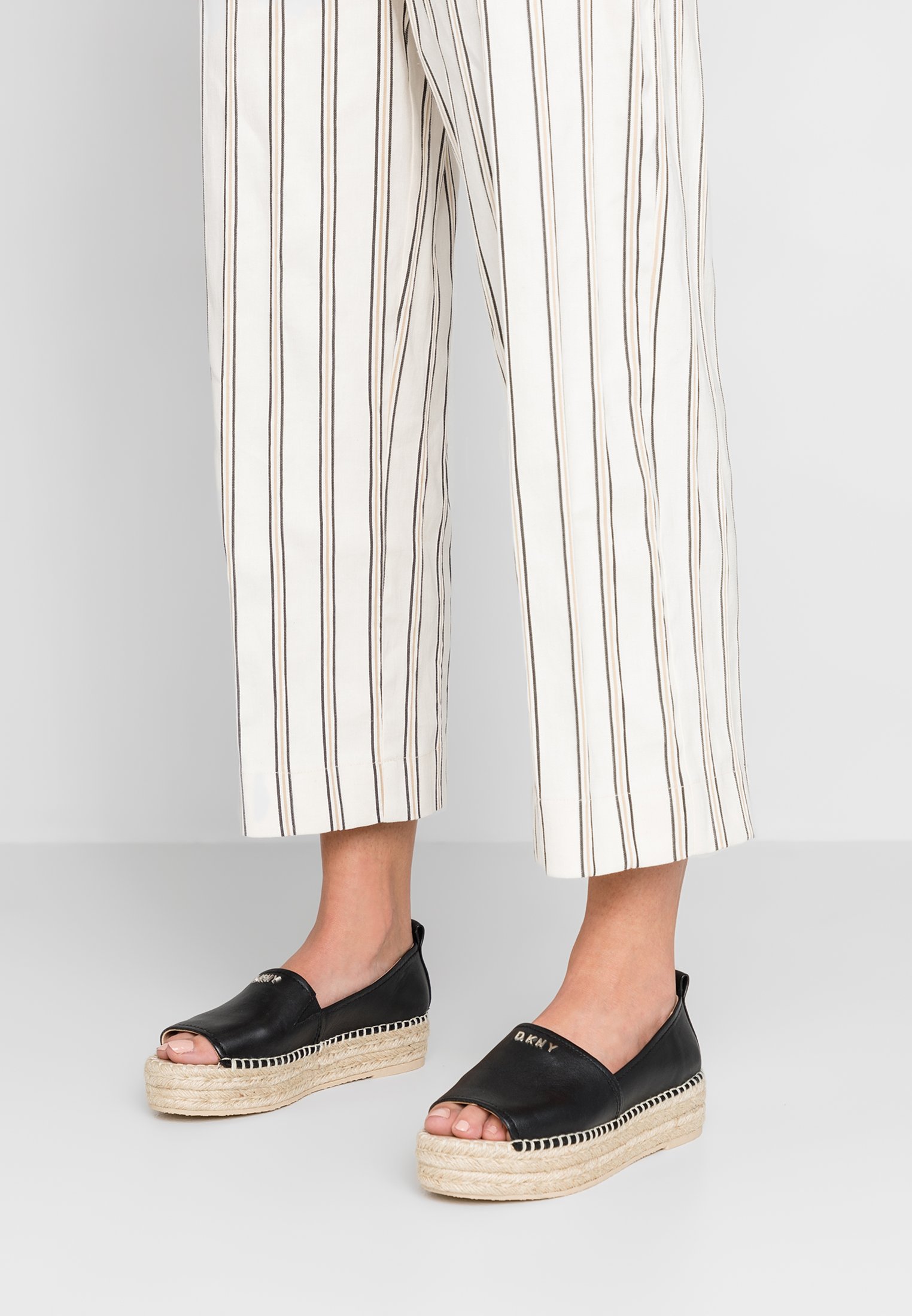 dkny mer espadrille