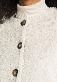 Vero Moda Fleecejacka - beige