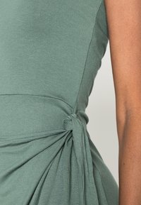 Anna Field Vestido de malha - green