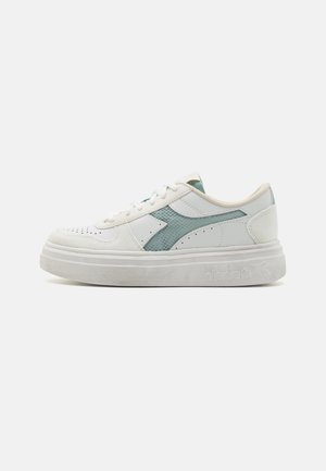 Diadora MAGIC BOLD LOGO - Sneakers basse - surf spray/whisper white