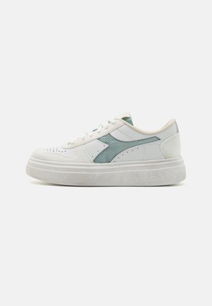 MAGIC BOLD LOGO - Sneakers basse - surf spray/whisper white