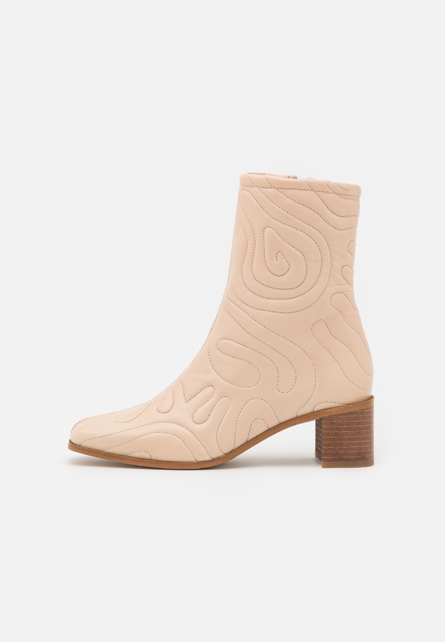 matisse ghost bootie