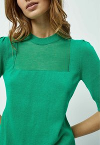 Desires 2/4 SLEEVE MOCKNECK  - T-shirt basic - green spruce