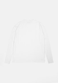 Tops ar garām piedurknēm - white