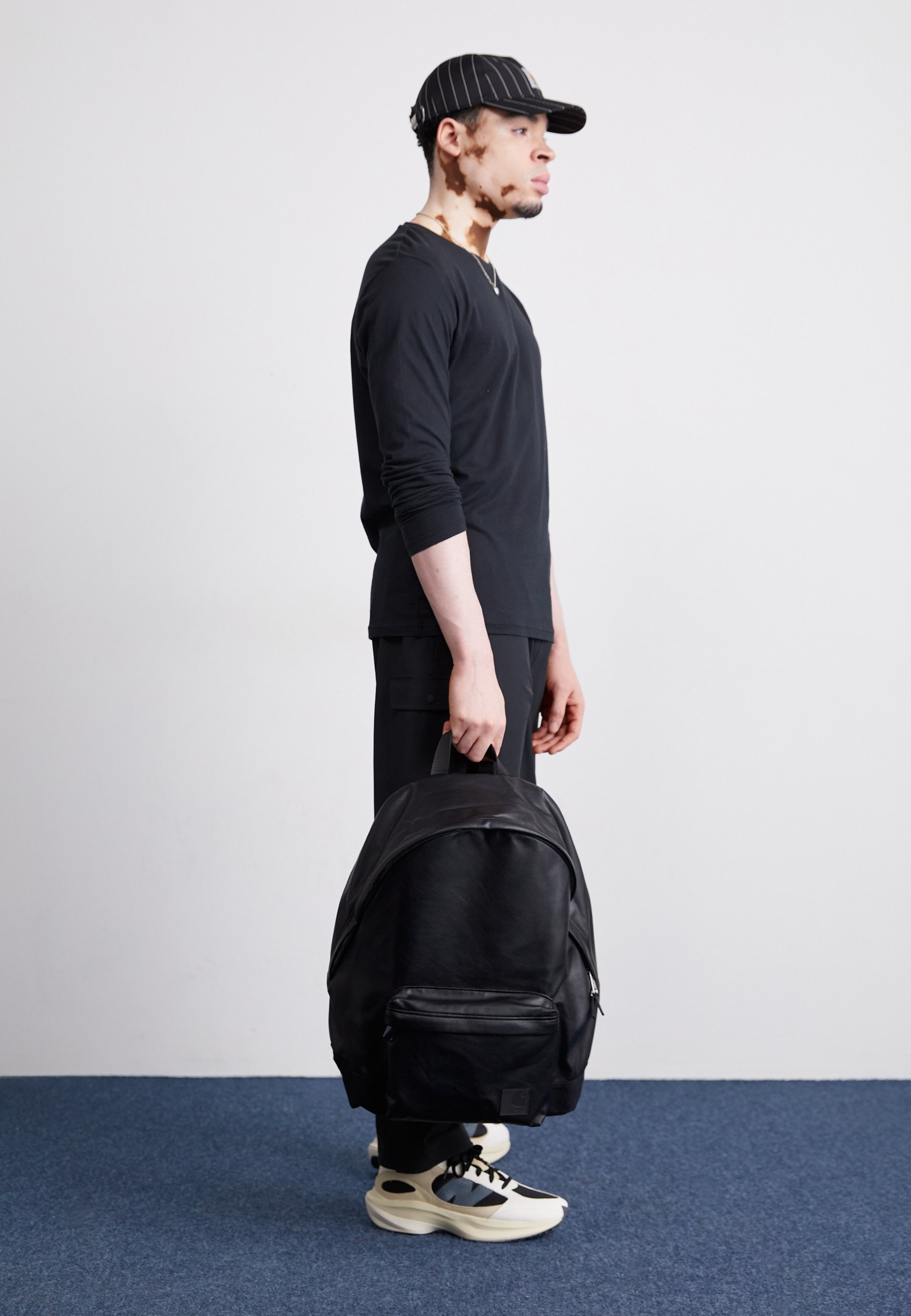 ★CARHARTT WIP Norwich Bag 関税込★ Kupuj Carhartt WIP Norwich Torba 1,7L (black) online