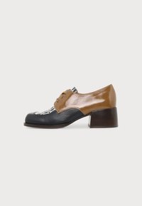 Επιλέχθηκε, bailon black/kalina black/sucre cafe