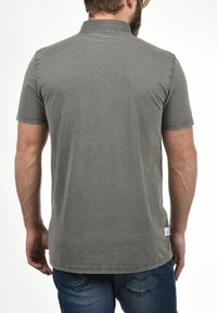 Solid SDPAT - Polotričko - mid grey