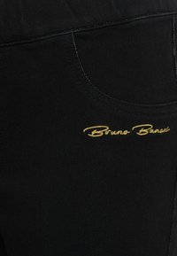 Bruno Banani BLACKBURN - Jeggings - schwarz