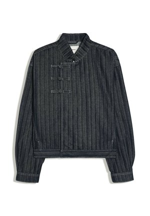 Bershka, TEXTURED WITH CLASP - JACKET - Jeansjacke - royal blue