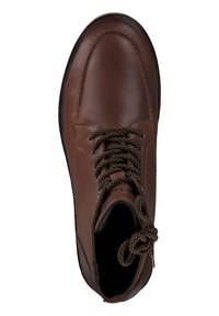 Brauner Leder-Stiefel knöchelhoch mit runder Zehenform, strukturiertem Obermaterial, braunen Schnürsenkeln und verstärktem Absatz. Klare Nähte und glattes Innenfutter.